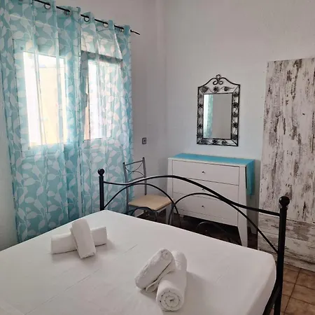 Βig Βlue Apartments Makrýgialos Extérieur photo