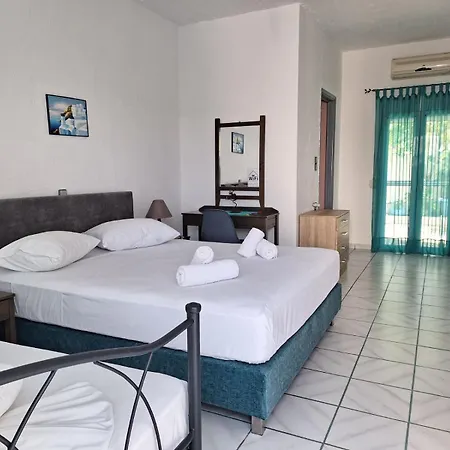 Βig Βlue Apartments Makrýgialos Extérieur photo